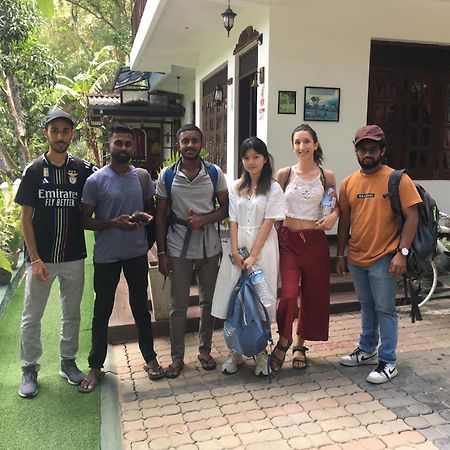 Villa25 Homestay Free Pick Up From The Centre แคนดี้ ภายนอก รูปภาพ