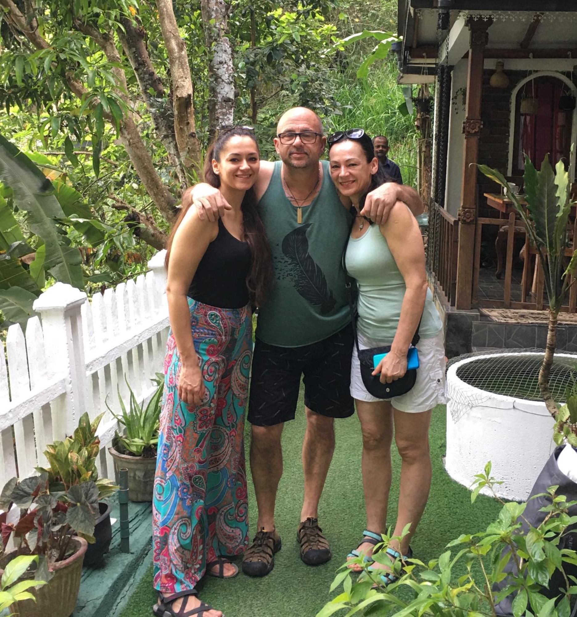 Villa25 Homestay Free Pick Up From The Centre แคนดี้ ภายนอก รูปภาพ