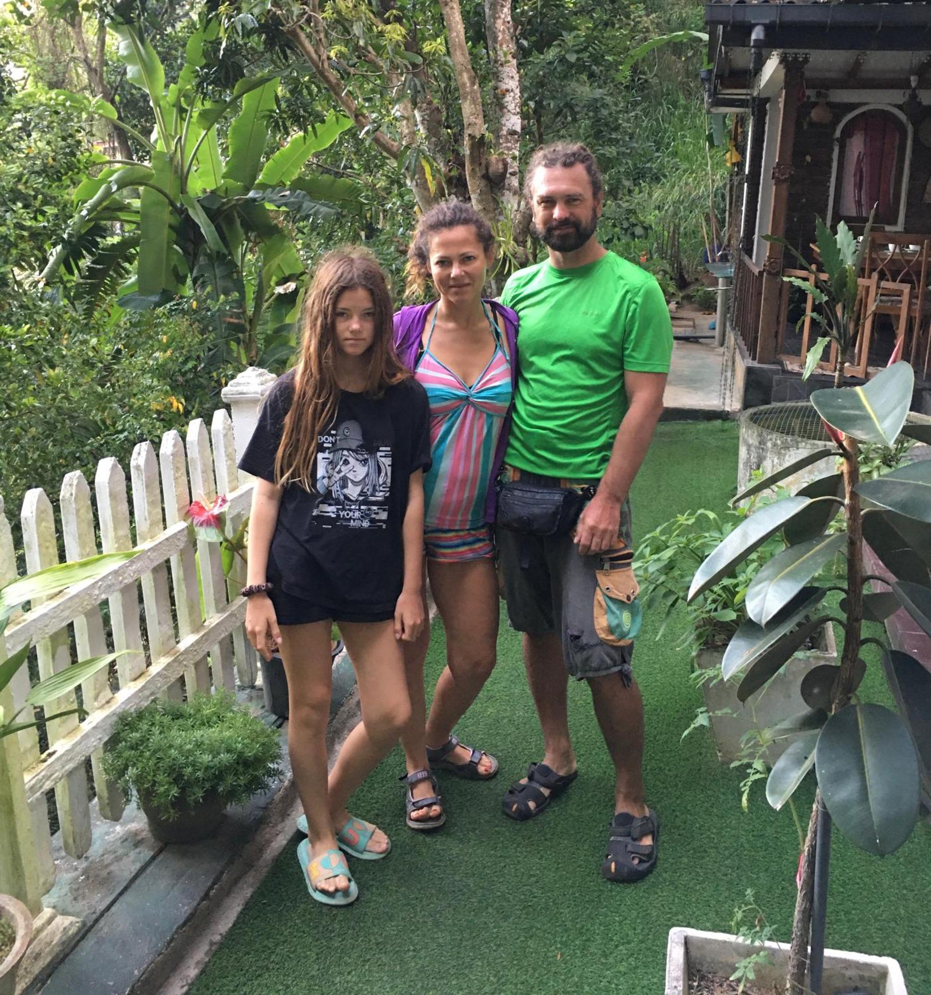 Villa25 Homestay Free Pick Up From The Centre แคนดี้ ภายนอก รูปภาพ
