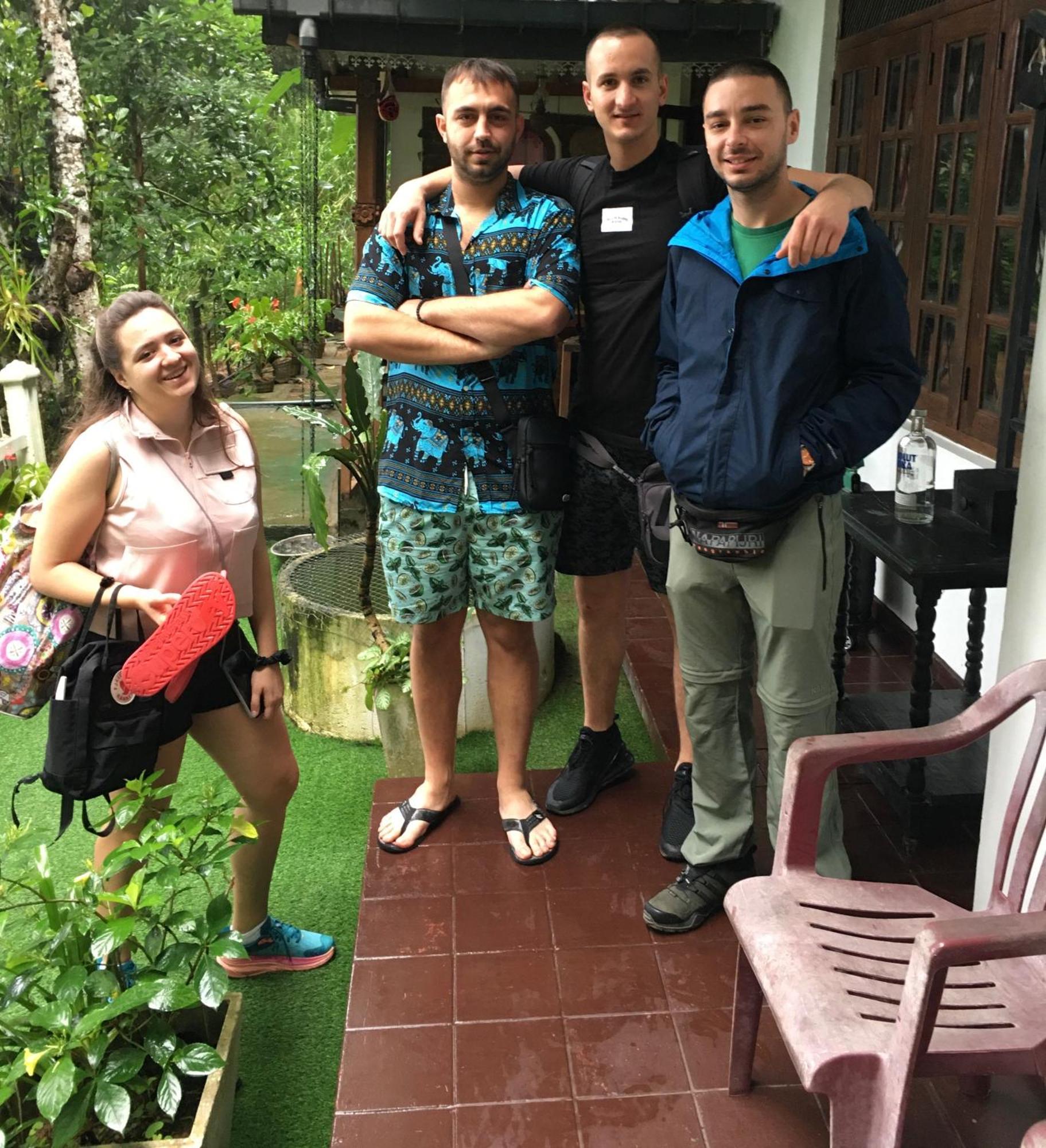 Villa25 Homestay Free Pick Up From The Centre แคนดี้ ภายนอก รูปภาพ