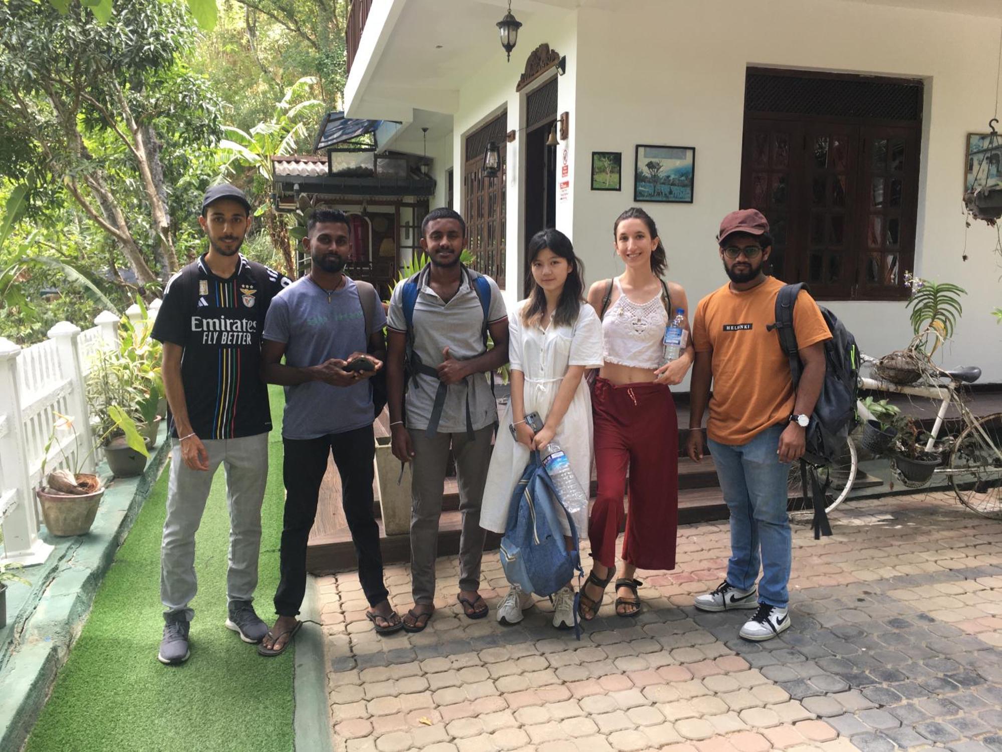 Villa25 Homestay Free Pick Up From The Centre แคนดี้ ภายนอก รูปภาพ