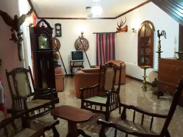 Villa25 Homestay Free Pick Up From The Centre แคนดี้ ภายนอก รูปภาพ