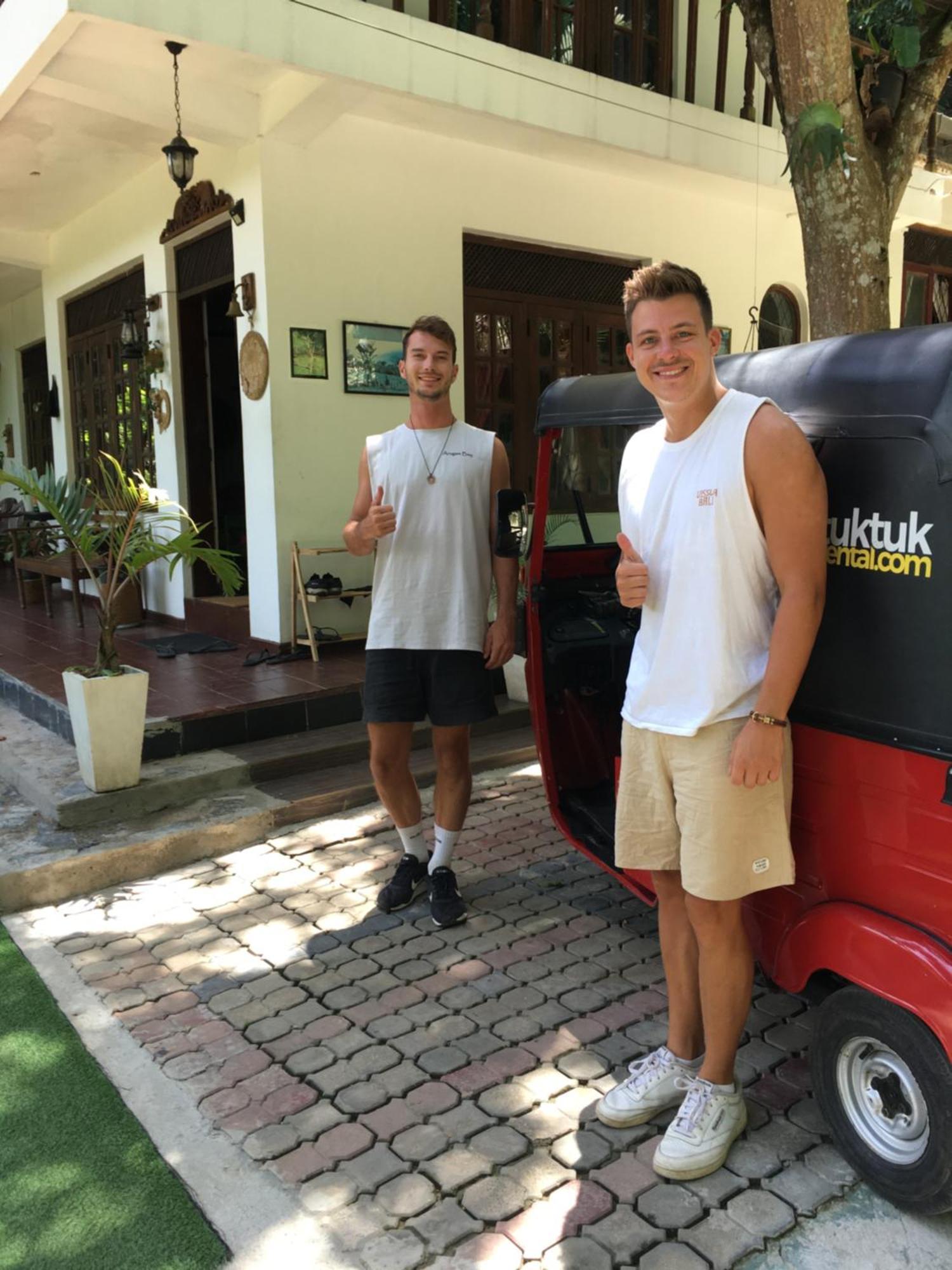 Villa25 Homestay Free Pick Up From The Centre แคนดี้ ภายนอก รูปภาพ